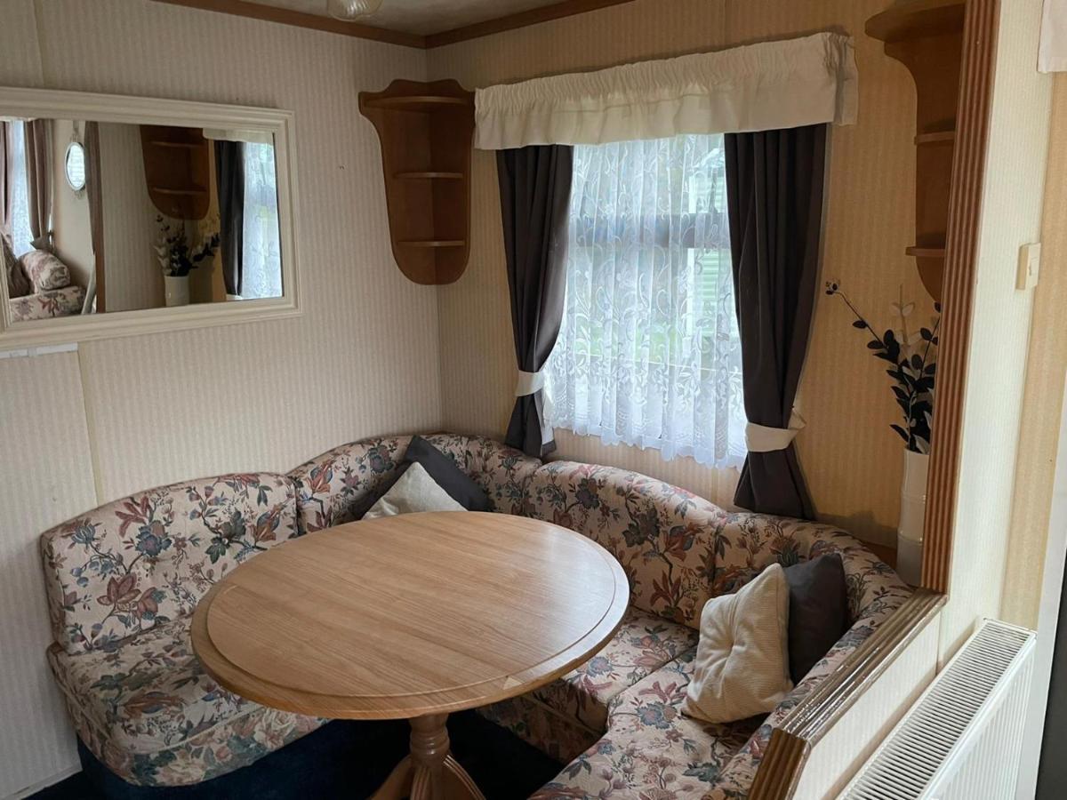 38 Glenfinart Caravan Park Dunoon Exterior foto